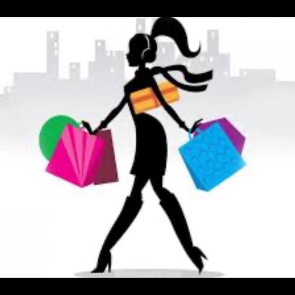 Meet your Posher, Kira - Picture 3 of 3